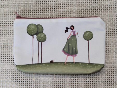 handbag - a girl and a hedgehog